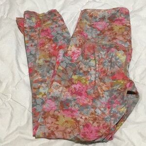 Flower Motifs Lululemon